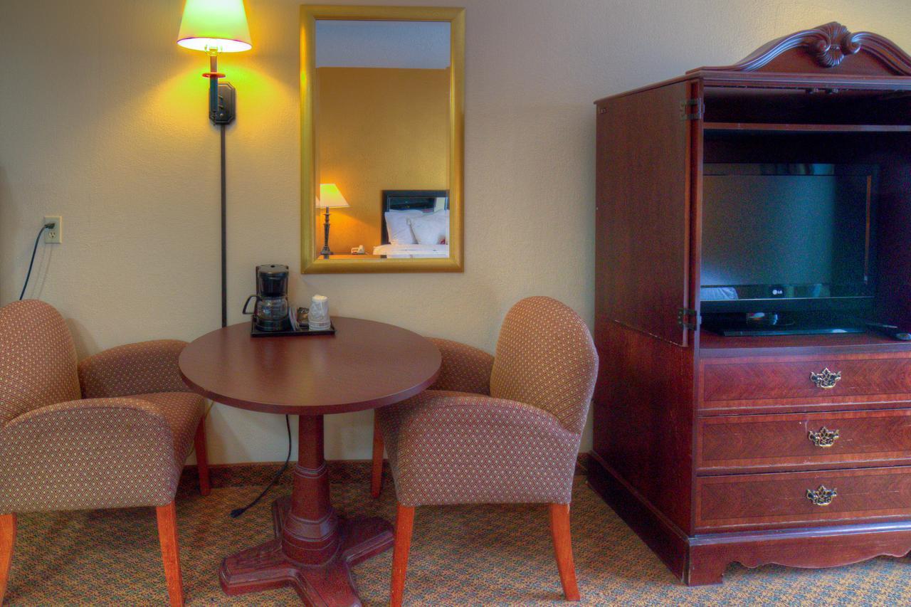 Hotel M Mount Pocono Eksteriør billede